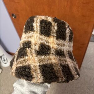 Plaid Sherpa Bucket Hat